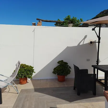 Holiday home Gioema