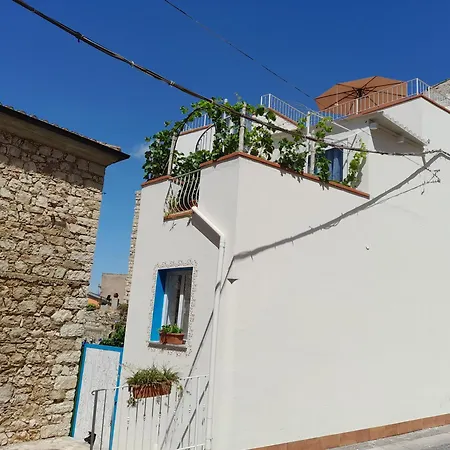 Holiday home Gioema